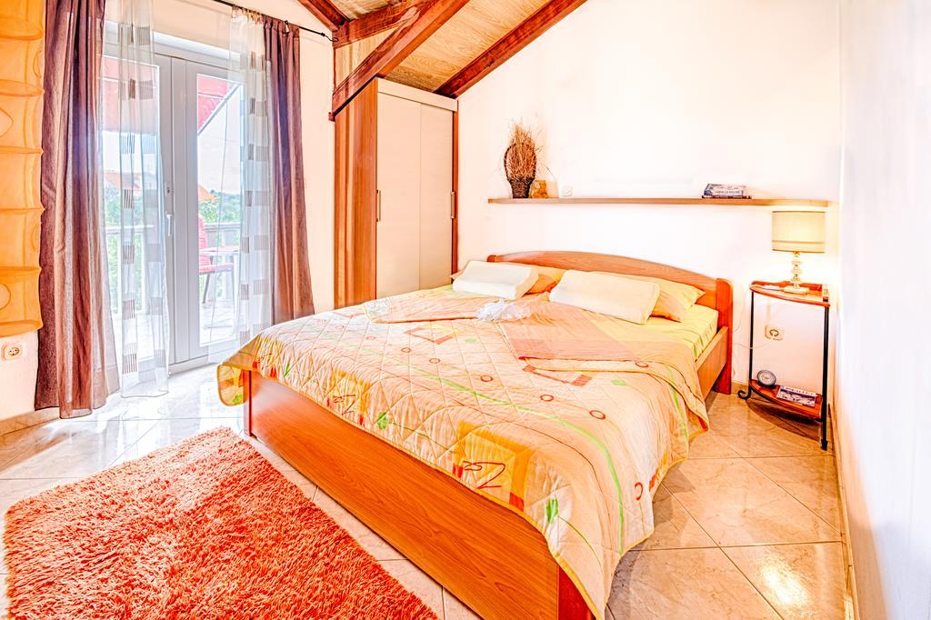 Apartmani Rita Milna  Quarto foto